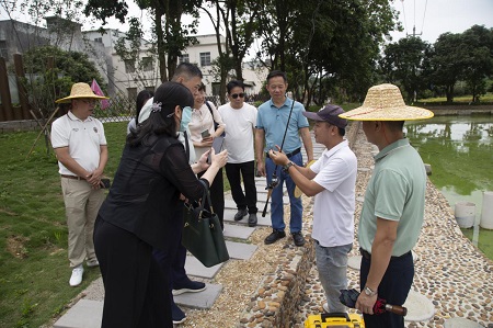 大家充分肯定潮州市委会,饶平支部助力"百千万工程"的工作成效,一致