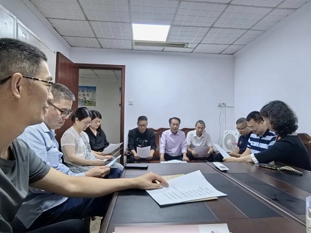 汕头潮阳区支部开展传达学习全区统战工作会议精神暨学习"五一口号"